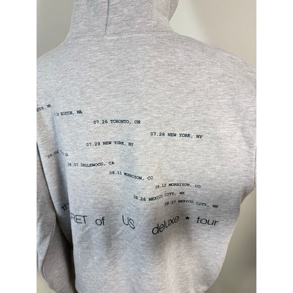 Gracie Abrams Star Red Hoodie The Secret Of Us Deluxe Tour NWOT - Picture 4 of 10